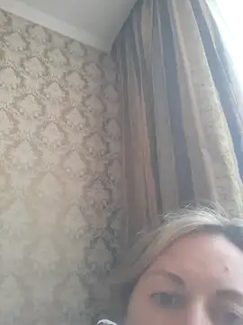 Snapshot of ChristinaYork chatting on 05.16.26 ChristinaYork online show from 05.16.26