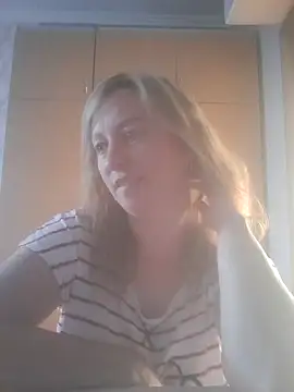 Snapshot of ChristinaYork chatting on 06.13.26 ChristinaYork online show from 06.13.26