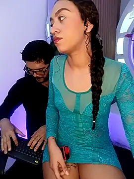 ritzabeth daniel online show from 04.21.26