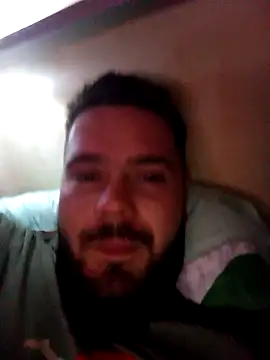 Snapshot of Enzo9911 chatting on 02.26.26 Enzo9911 online show from 02.26.26