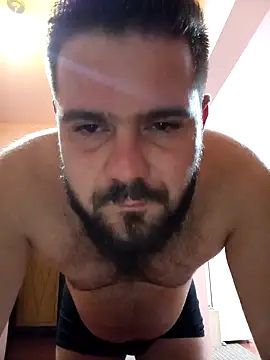 Snapshot of Enzo9911 chatting on 03.05.26 Enzo9911 online show from 03.05.26