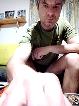 Hornybalkanmen12 online show from 05.28.26