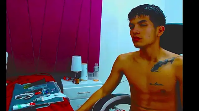 pipe hot04 online show from 03.13.26