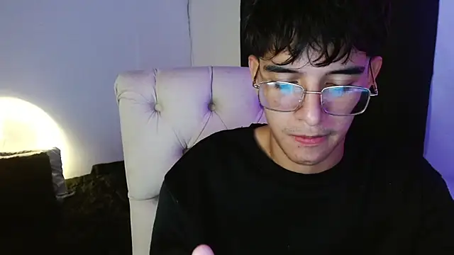 noah millerx online show from 07.05.26
