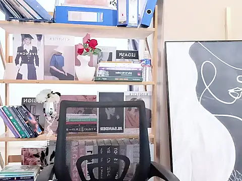 LeNaLyy online show from 03.14.26