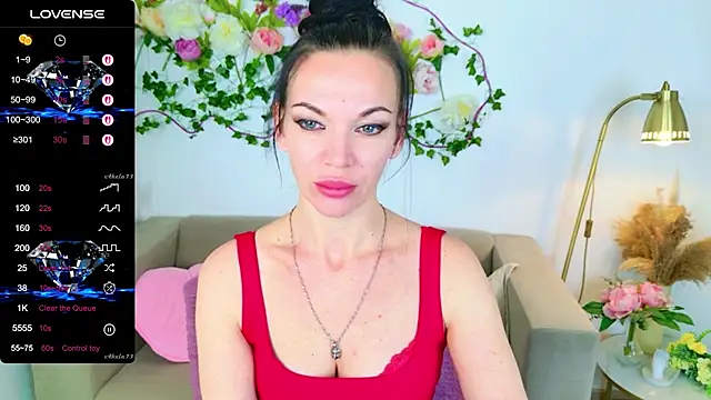 JulieHiL online show from 03.13.26