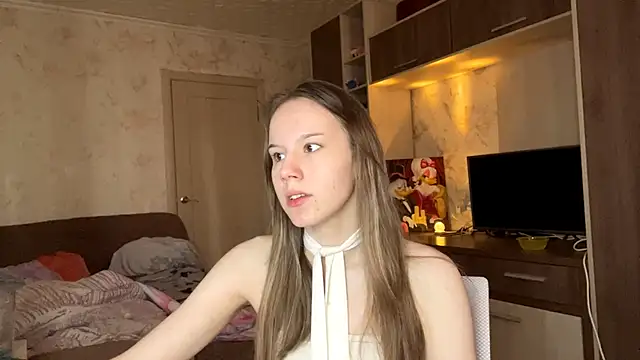 PrettyReal online show from 03.08.26