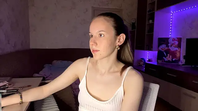 PrettyReal online show from 03.17.26