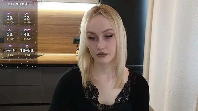 Bella Villen online show from 06.10.26