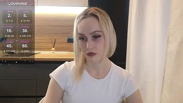 Bella Villen online show from 06.18.26
