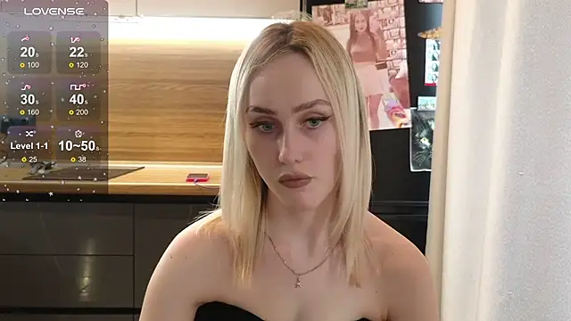 Snapshot of Bella_Villen chatting on 07.09.26 Bella Villen online show from 07.09.26