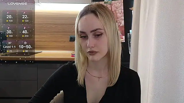 Snapshot of Bella_Villen chatting on 07.31.26 Bella Villen online show from 07.31.26