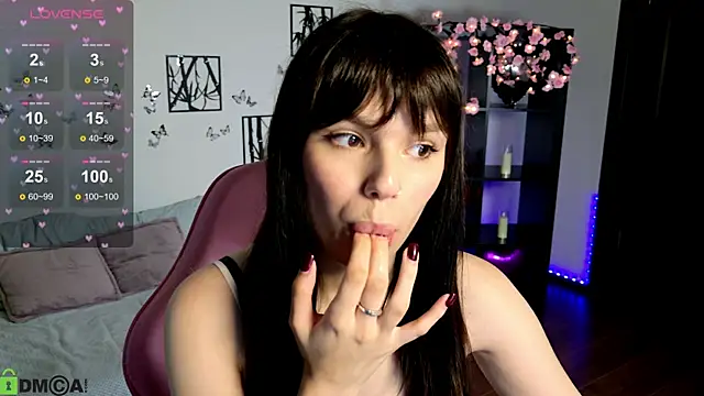 JanetCensley online show from 06.09.26