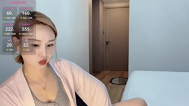 xiaolu-686 online show from 05.06.26