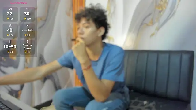 MiaBella and Max online show from 03.03.26