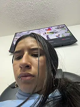 LilyRossi  online show from 07.23.26