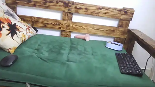 Sassy swee online show from 03.12.26