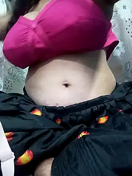 Snapshot of DiyaBaby-11 chatting on 03.31.26 DiyaBaby-11 online show from 03.31.26