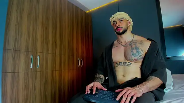 massimo visconti online show from 03.11.26