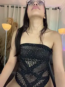 Snapshot of Maii_Luna chatting on 08.03.26 Maii Luna online show from 08.03.26