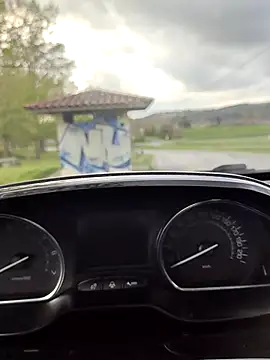 Snapshot of lui8181 chatting on 04.02.26 lui8181 online show from 04.02.26