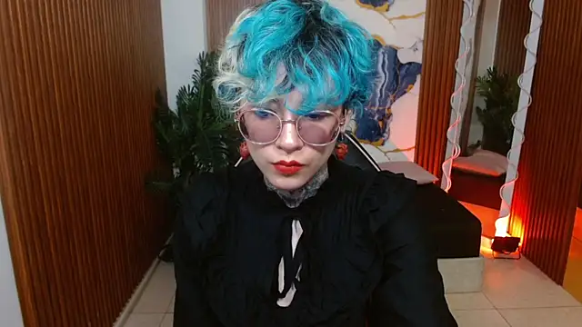Lyra tay online show from 04.24.26