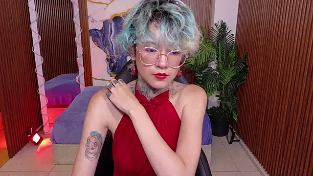 Snapshot of Lyra_tay chatting on 05.31.26 Lyra tay online show from 05.31.26