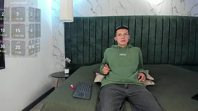 Juanse Colling online show from 03.11.26