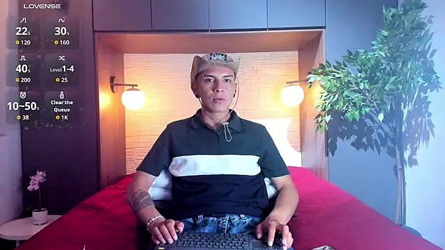 Juanse Colling online show from 03.12.26