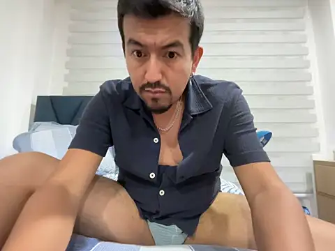 Snapshot of baby026- chatting on 03.09.26 baby026- online show from 03.09.26