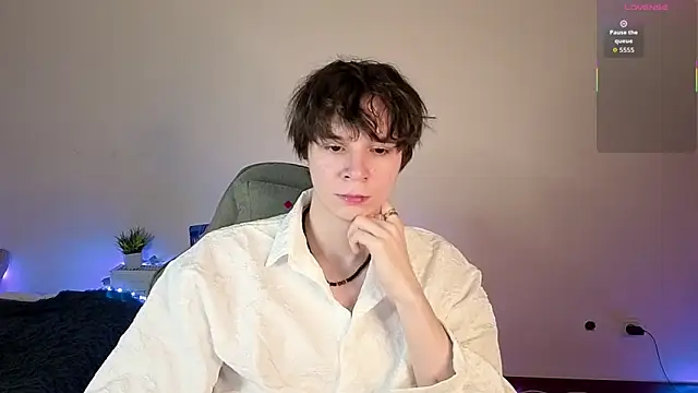 AnthonyCuutie online show from 06.04.26