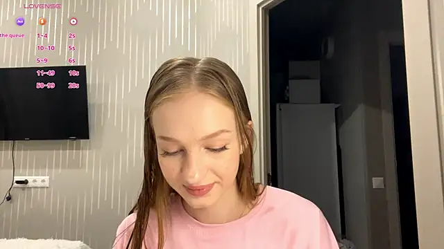 Anika Socutehe online show from 06.05.26