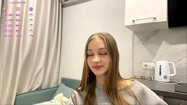 Anika Socutehe online show from 06.14.26