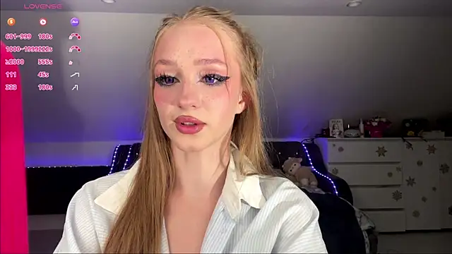 Anika Socutehe online show from 07.17.26