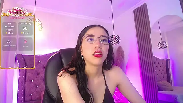Amara Davis1 online show from 04.27.26
