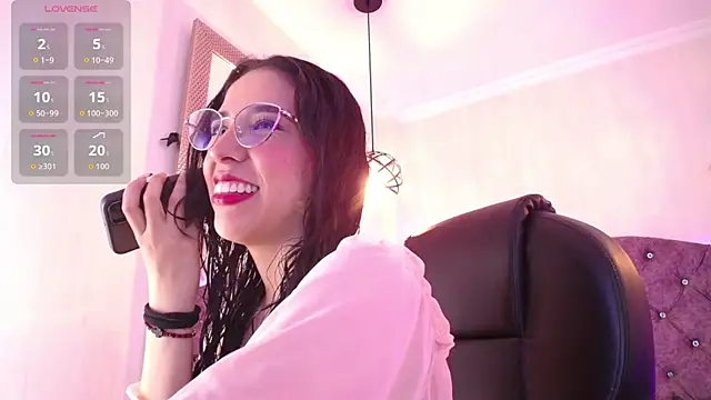 Amara Davis1 online show from 05.07.26
