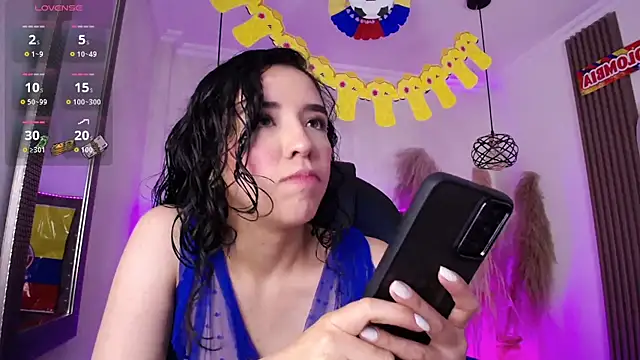 Amara Davis1 online show from 06.11.26