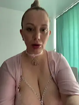 Avery Wilson online show from 06.12.26
