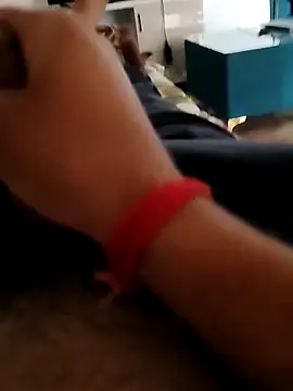 Snapshot of shybullggn chatting on 04.03.26 shybullggn online show from 04.03.26