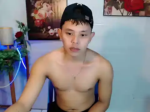 Snapshot of Baby_Maxxx chatting on 06.27.26 Baby Maxxx online show from 06.27.26