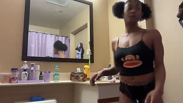 OopsItsLexxa online show from 06.16.26