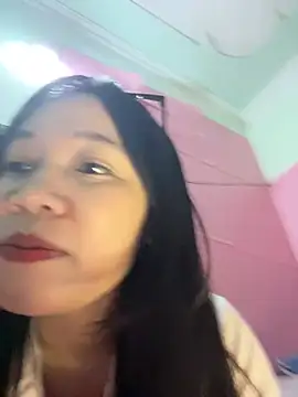 Leeeeiu online show from 04.23.26