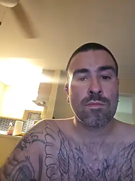 Biggbaddwulf7 online show from 05.12.26