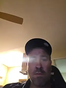 Biggbaddwulf7 online show from 06.20.26