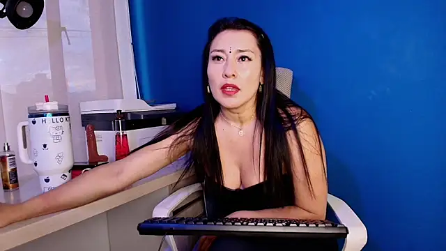 Terra  Rouse  online show from 04.30.26