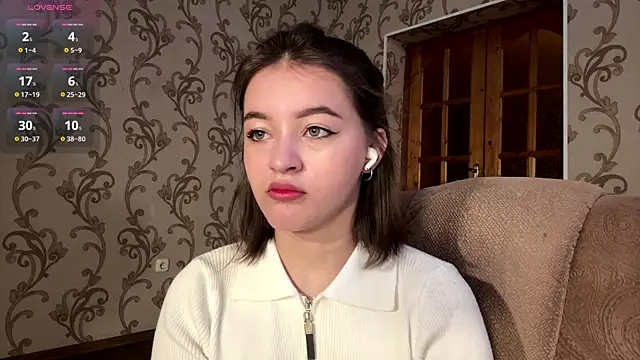 Snapshot of KarineDampy chatting on 03.12.26 KarineDampy online show from 03.12.26