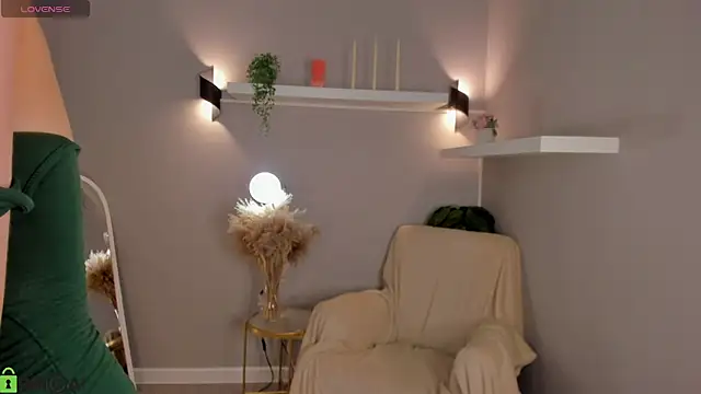 KiittieX online show from 04.30.26