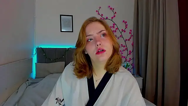 DellaRows online show from 03.06.26