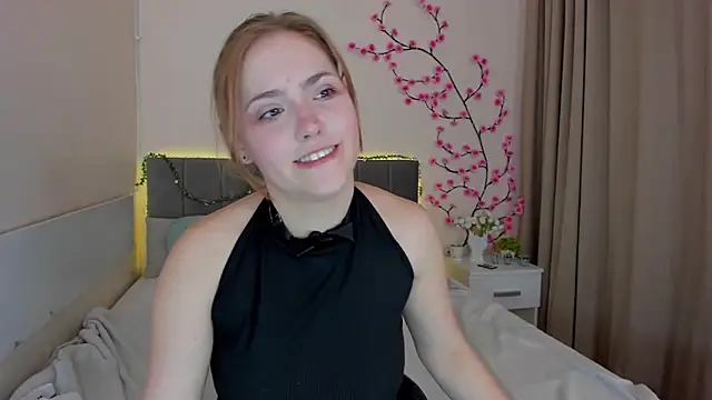 DellaRows online show from 03.12.26