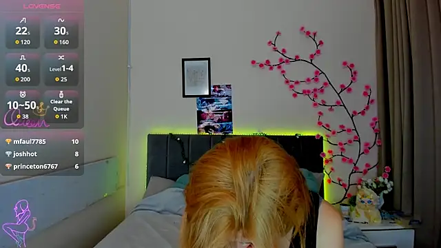 DellaRows online show from 07.07.26